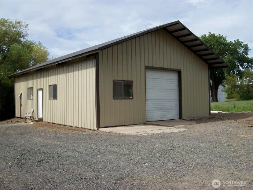 Property photo for 5500 Weaver Road, Ellensburg photo 24