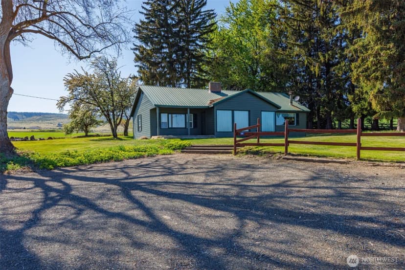 Property photo for 5500 Weaver Road, Ellensburg photo 17