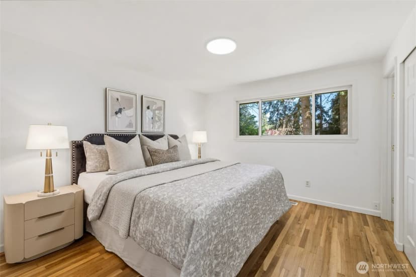 Property photo for 2408 164th Avenue Ne, Bellevue photo 12