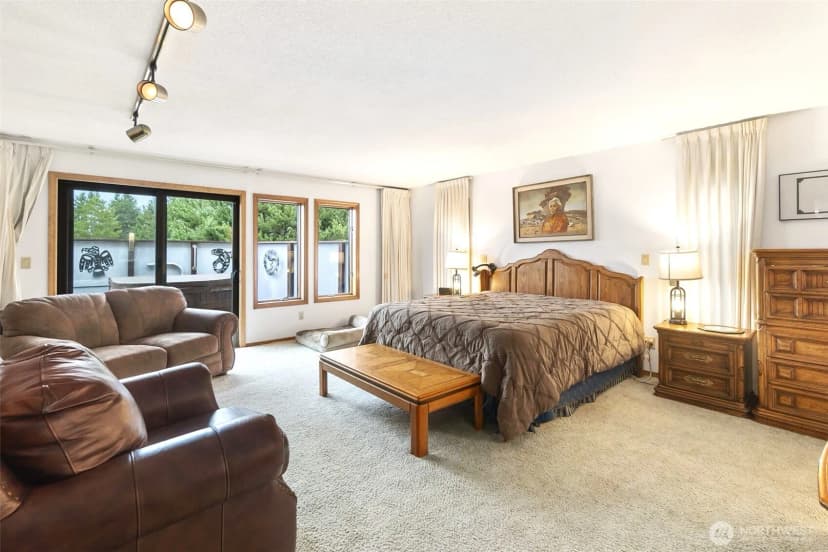 Property photo for 280 Surf Street, Westport photo 15
