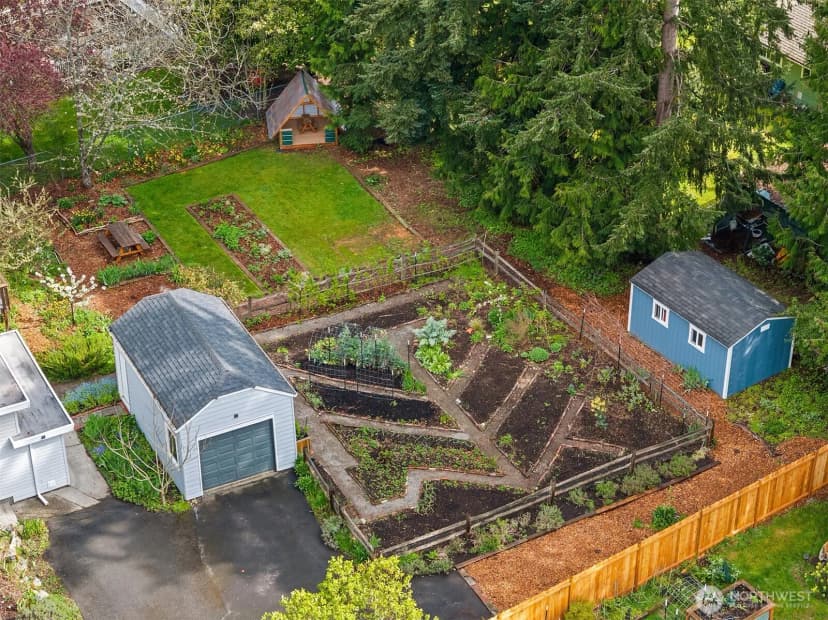 Property photo for 21625 92nd Avenue W, Edmonds photo 37