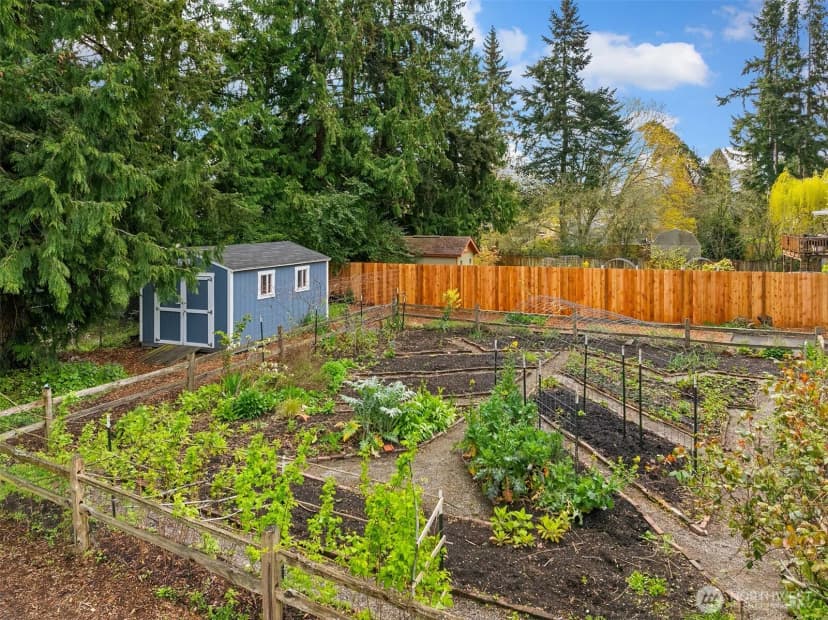 Property photo for 21625 92nd Avenue W, Edmonds photo 35