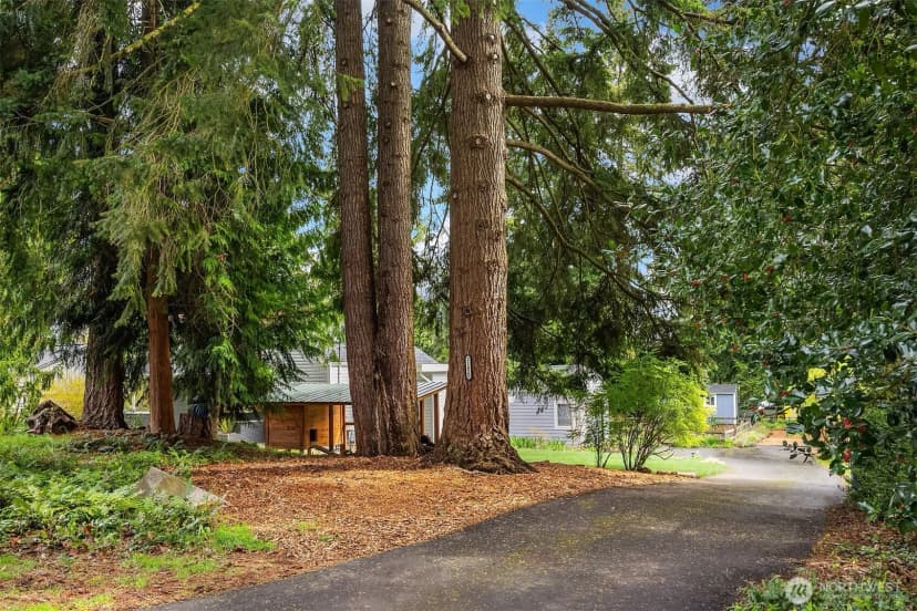 Property photo for 21625 92nd Avenue W, Edmonds photo 5