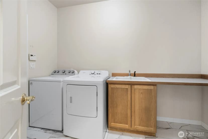 Property photo for 18636 172nd Place Se, Renton photo 27