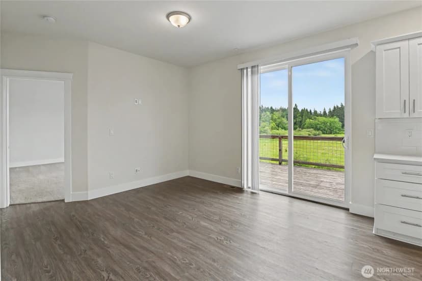 Property photo for 2403 79th Avenue Se #110, Tumwater photo 9