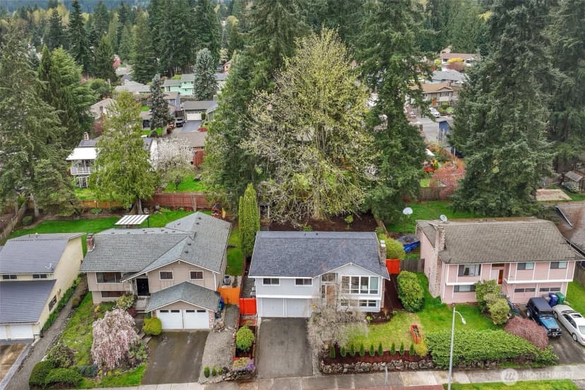 Property photo for 17414 Brook Boulevard, Bothell photo 36