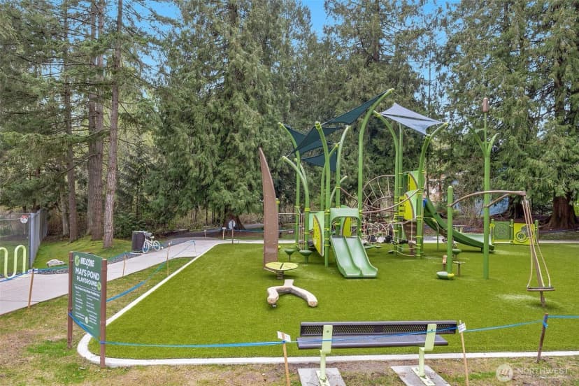 Property photo for 17414 Brook Boulevard, Bothell photo 37