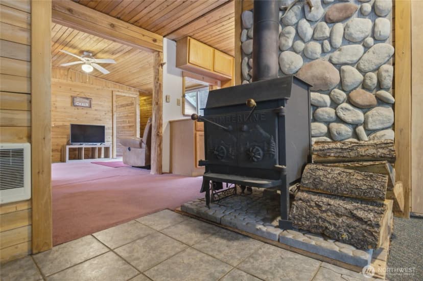 Property photo for 2205 Pine Tree Road, Leavenworth photo 5