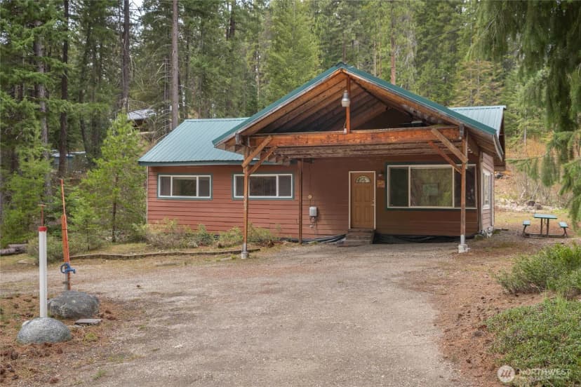 Property photo for 2205 Pine Tree Road, Leavenworth photo 2