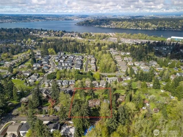 Property photo for 8213 118th Avenue Se, Newcastle