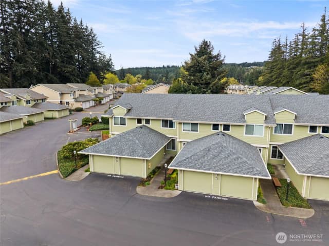 Property photo for 3931 Nw Fairway Lane, Bremerton