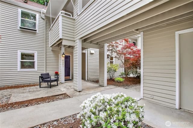 Property photo for 4231 220th Place Se #1101, Issaquah photo 5
