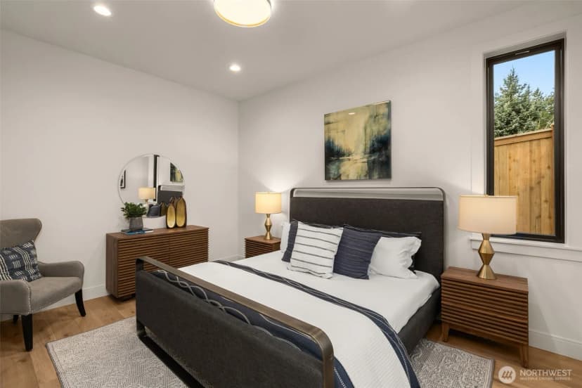 Property photo for 312 160th Avenue Ne, Bellevue photo 23