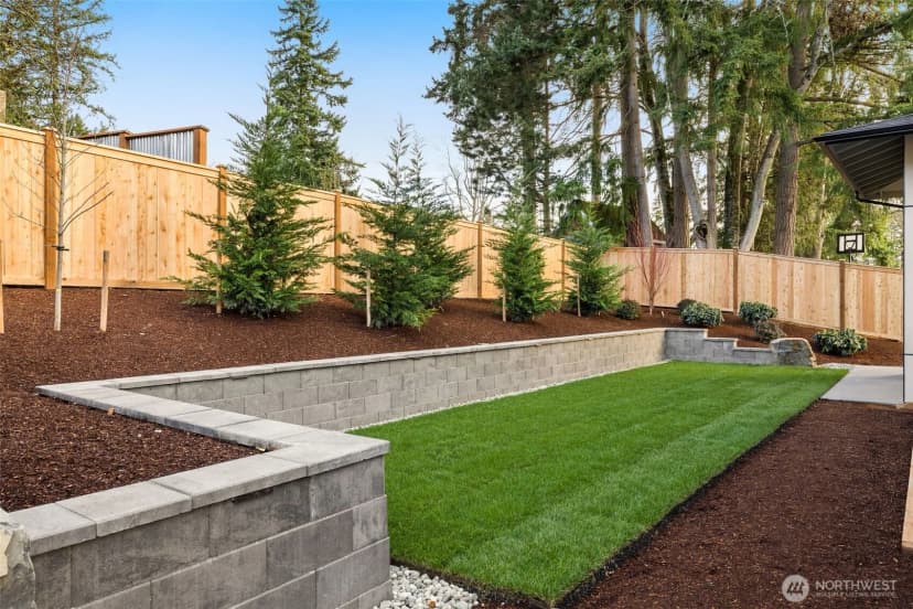 Property photo for 312 160th Avenue Ne, Bellevue photo 33