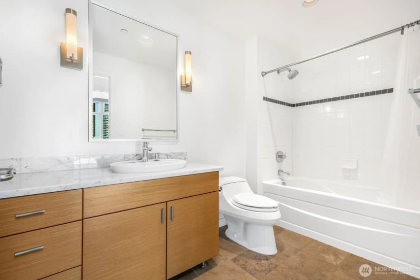 Property photo for 819 Virginia Street #3303, Seattle photo 15