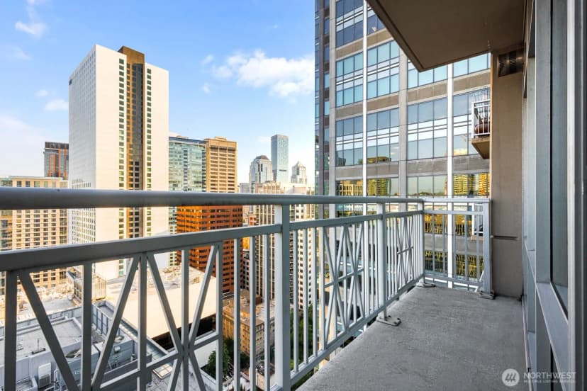 Property photo for 819 Virginia Street #3303, Seattle photo 13