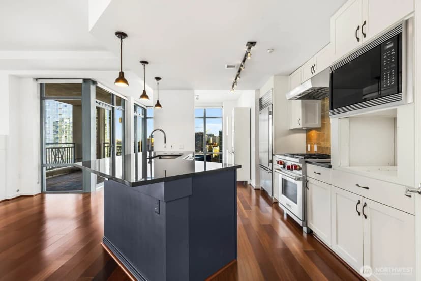 Property photo for 819 Virginia Street #3303, Seattle photo 5