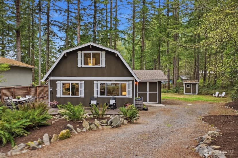 Property photo for 17327 432nd Avenue Se, North Bend