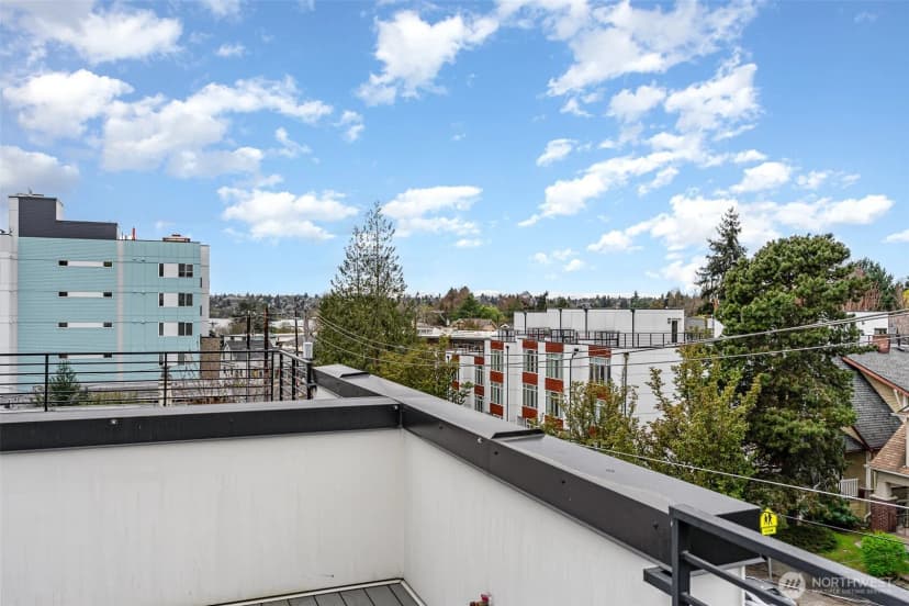 Property photo for 437 Ne 73rd Street #a, Seattle photo 21