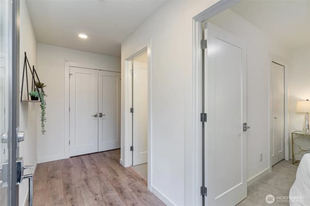 Property photo for 437 Ne 73rd Street #a, Seattle photo 3