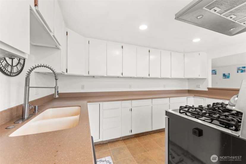 Property photo for 401 W Ocean Avenue, Westport photo 9