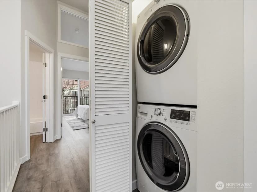 Property photo for 12701 Se 41st Place #316, Bellevue photo 27