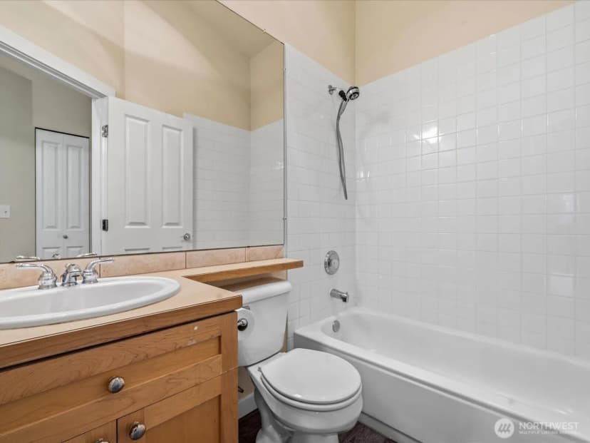 Property photo for 12701 Se 41st Place #316, Bellevue photo 28
