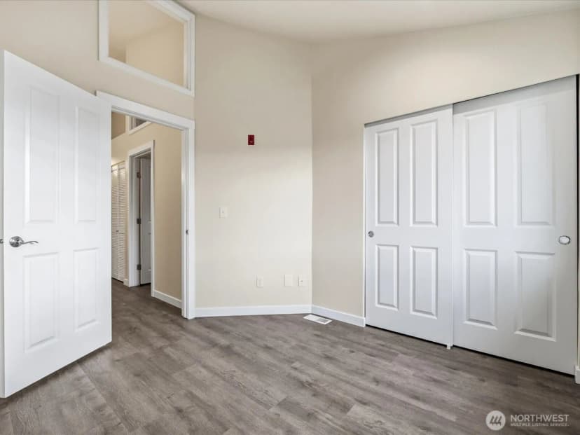 Property photo for 12701 Se 41st Place #316, Bellevue photo 22