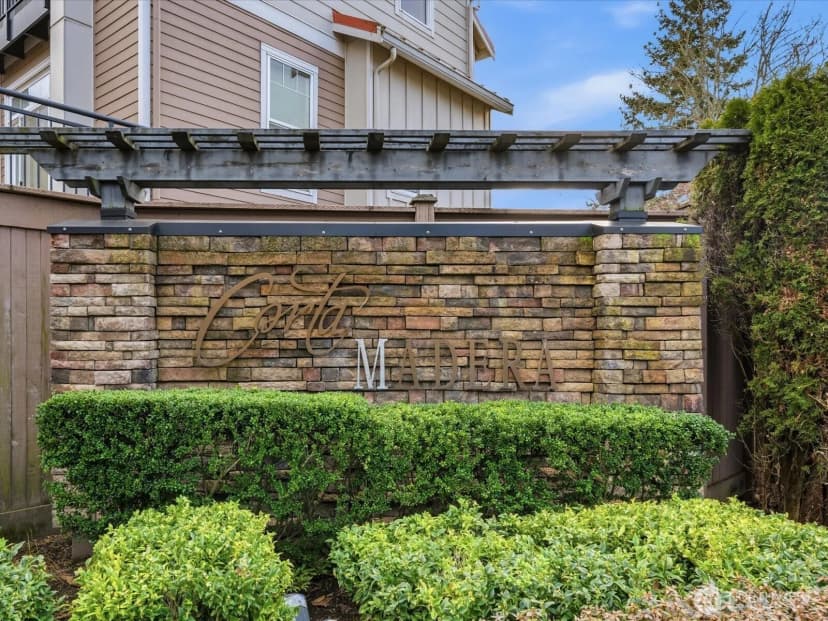 Property photo for 12701 Se 41st Place #316, Bellevue photo 33
