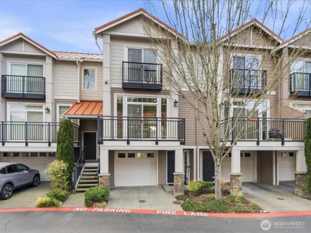 Property photo for 12701 Se 41st Place #316, Bellevue