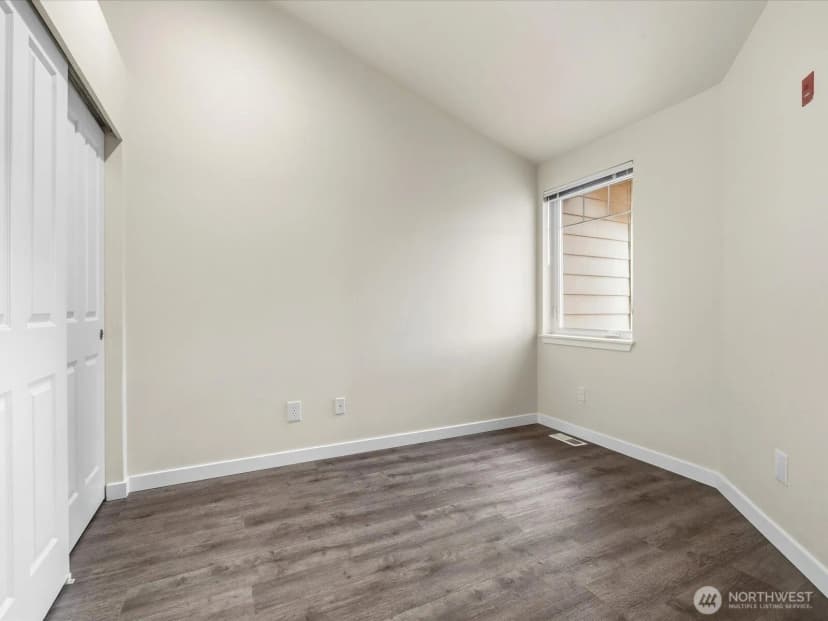 Property photo for 12701 Se 41st Place #316, Bellevue photo 23