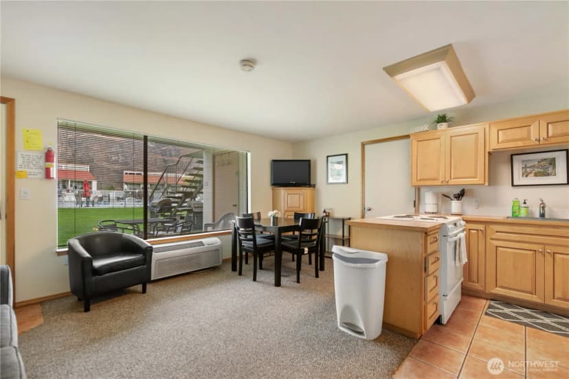 Property photo for 8903 Crescent Bar Road Nw #155, Quincy photo 6