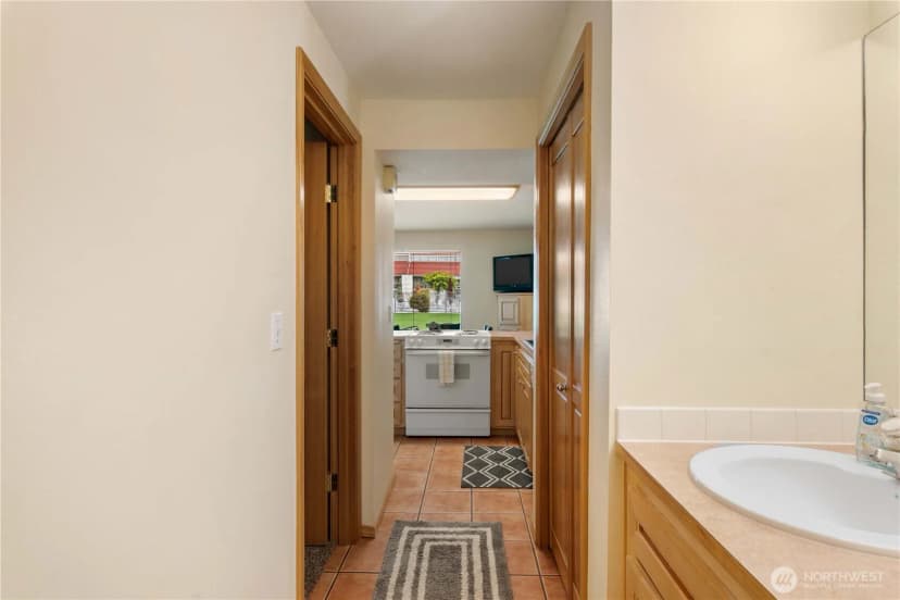 Property photo for 8903 Crescent Bar Road Nw #155, Quincy photo 15