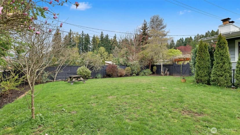 Property photo for 11204 148th Avenue Se, Renton photo 31