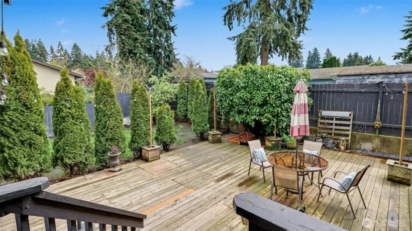 Property photo for 11204 148th Avenue Se, Renton photo 26