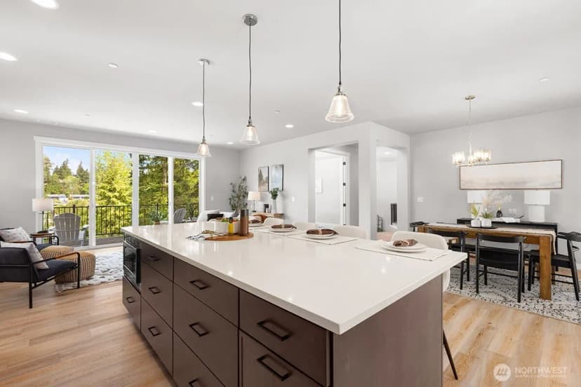 Property photo for 7907 S 132 Street, Seattle photo 17
