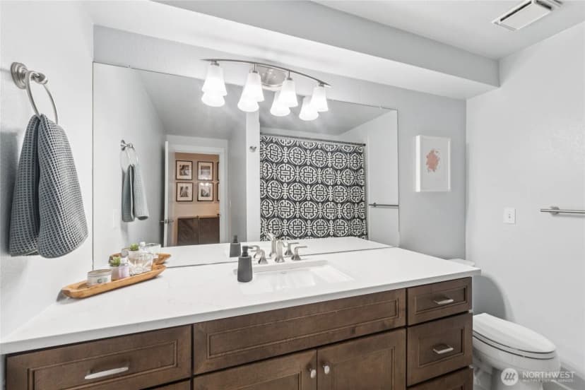 Property photo for 312 4th Avenue #202, Kirkland photo 19