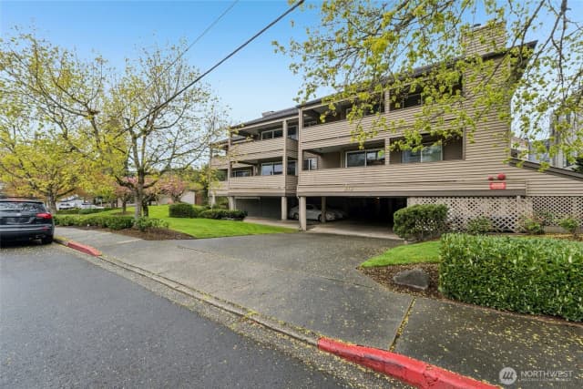 Property photo for 312 4th Avenue #202, Kirkland photo 2