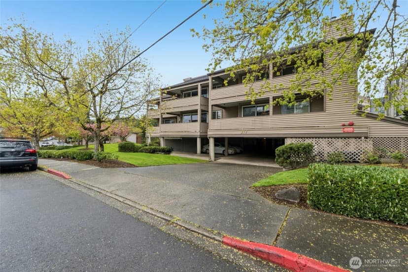 Property photo for 312 4th Avenue #202, Kirkland photo 2