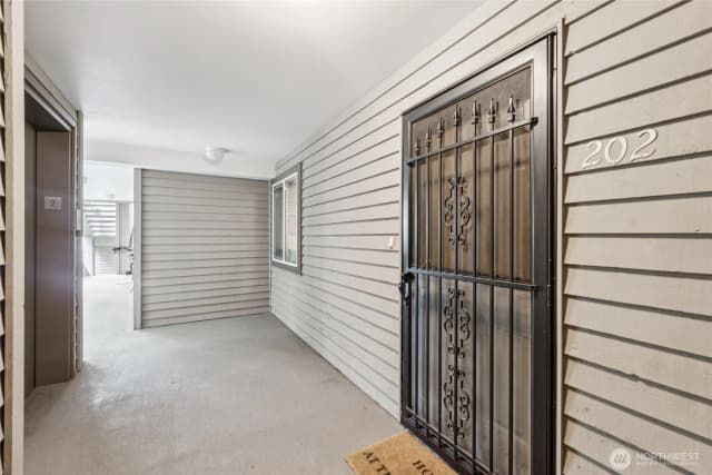 Property photo for 312 4th Avenue #202, Kirkland photo 3