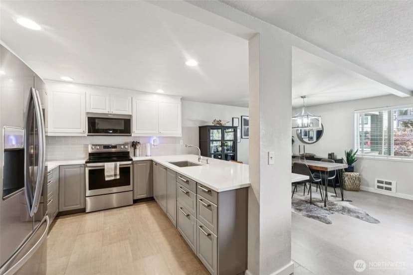 Property photo for 312 4th Avenue #202, Kirkland photo 9
