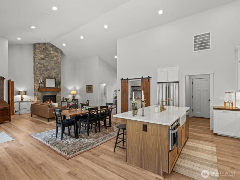 Property photo for 11407 73rd Avenue Ne, Arlington photo 13