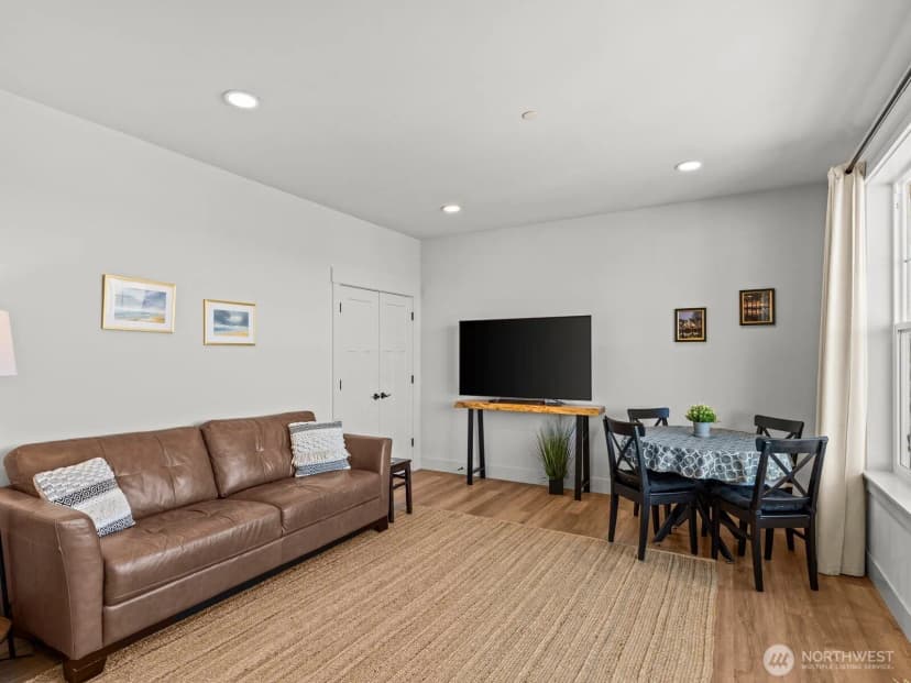 Property photo for 11407 73rd Avenue Ne, Arlington photo 6