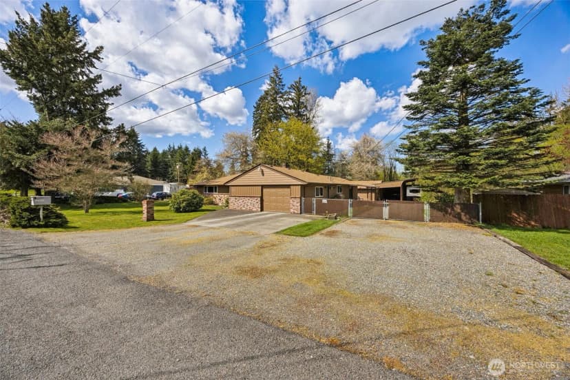 Property photo for 8311 110th Street E, Puyallup photo 4