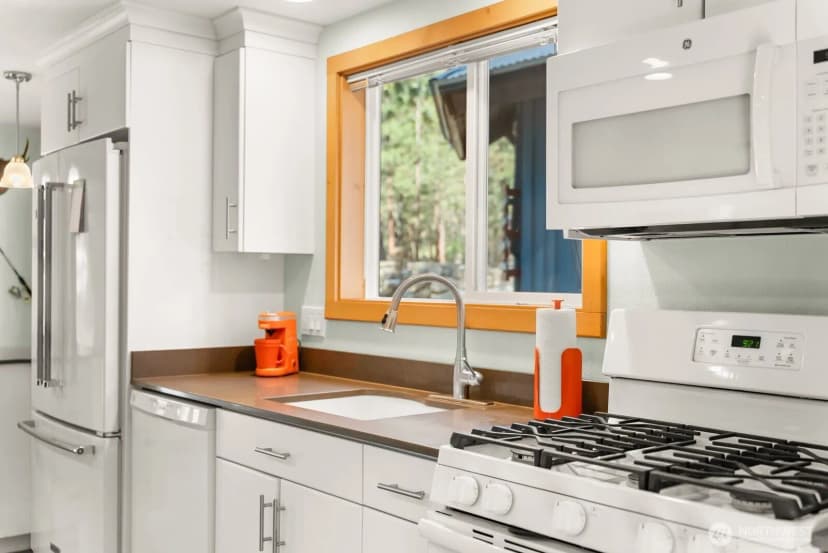 Property photo for 15 Barnaby Road, Winthrop photo 24