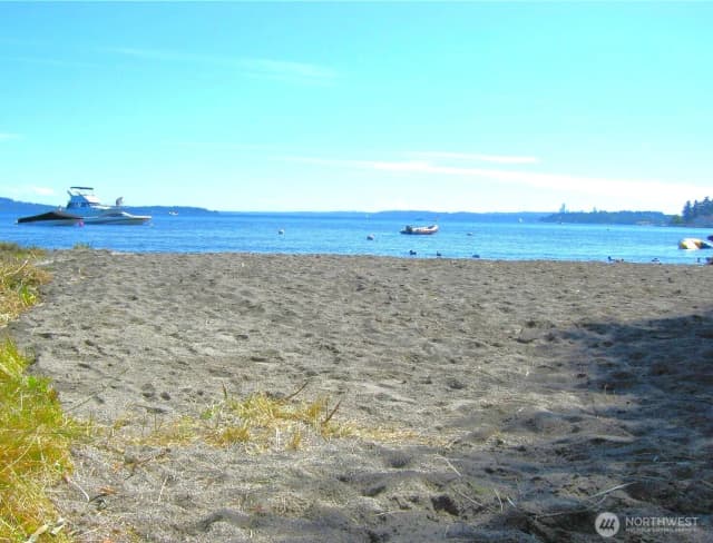 Property photo for 11855 89th Place Ne, Kirkland photo 3