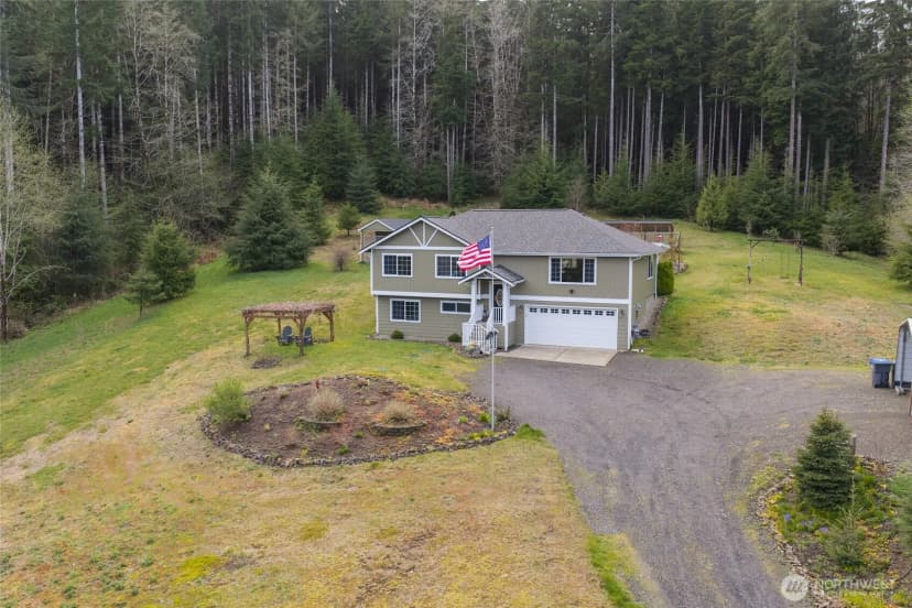 Property photo for 784 Us Hwy 101, Cosmopolis photo 2