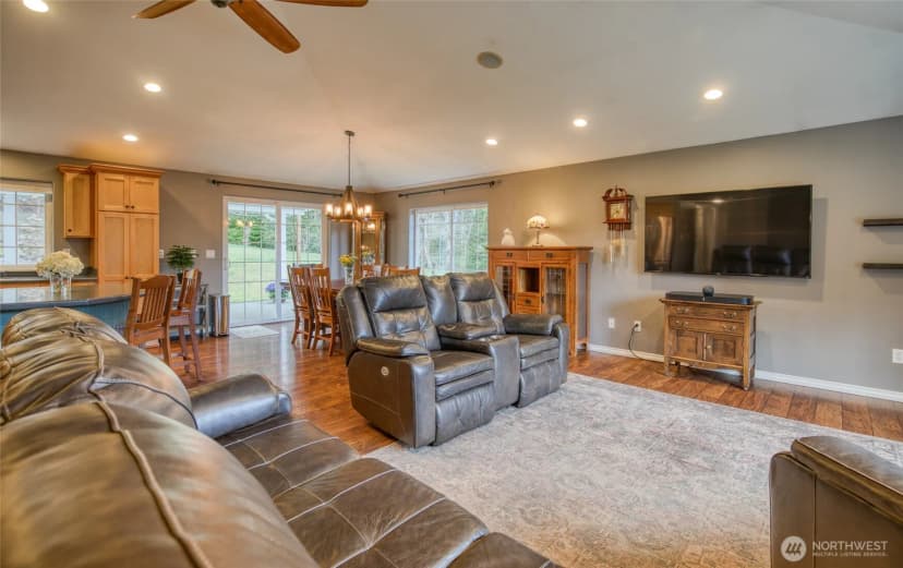 Property photo for 784 Us Hwy 101, Cosmopolis photo 7
