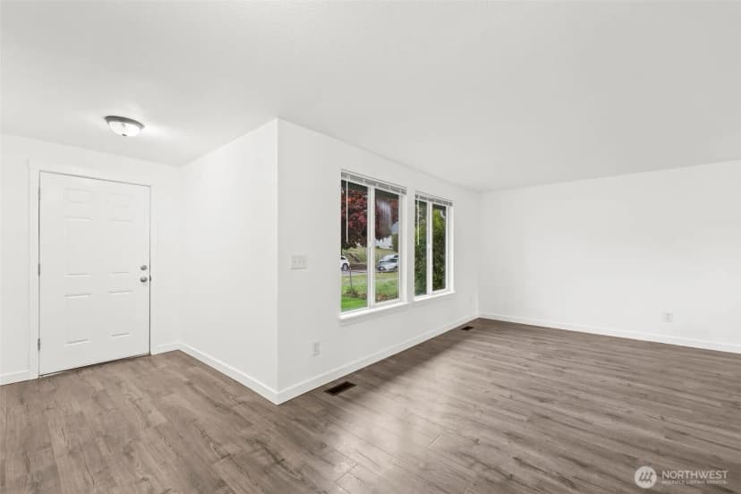 Property photo for 2135 S Sheridan Avenue #a, Tacoma photo 5