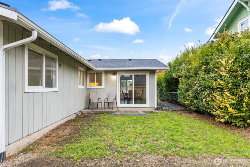 Property photo for 2135 S Sheridan Avenue #a, Tacoma photo 30